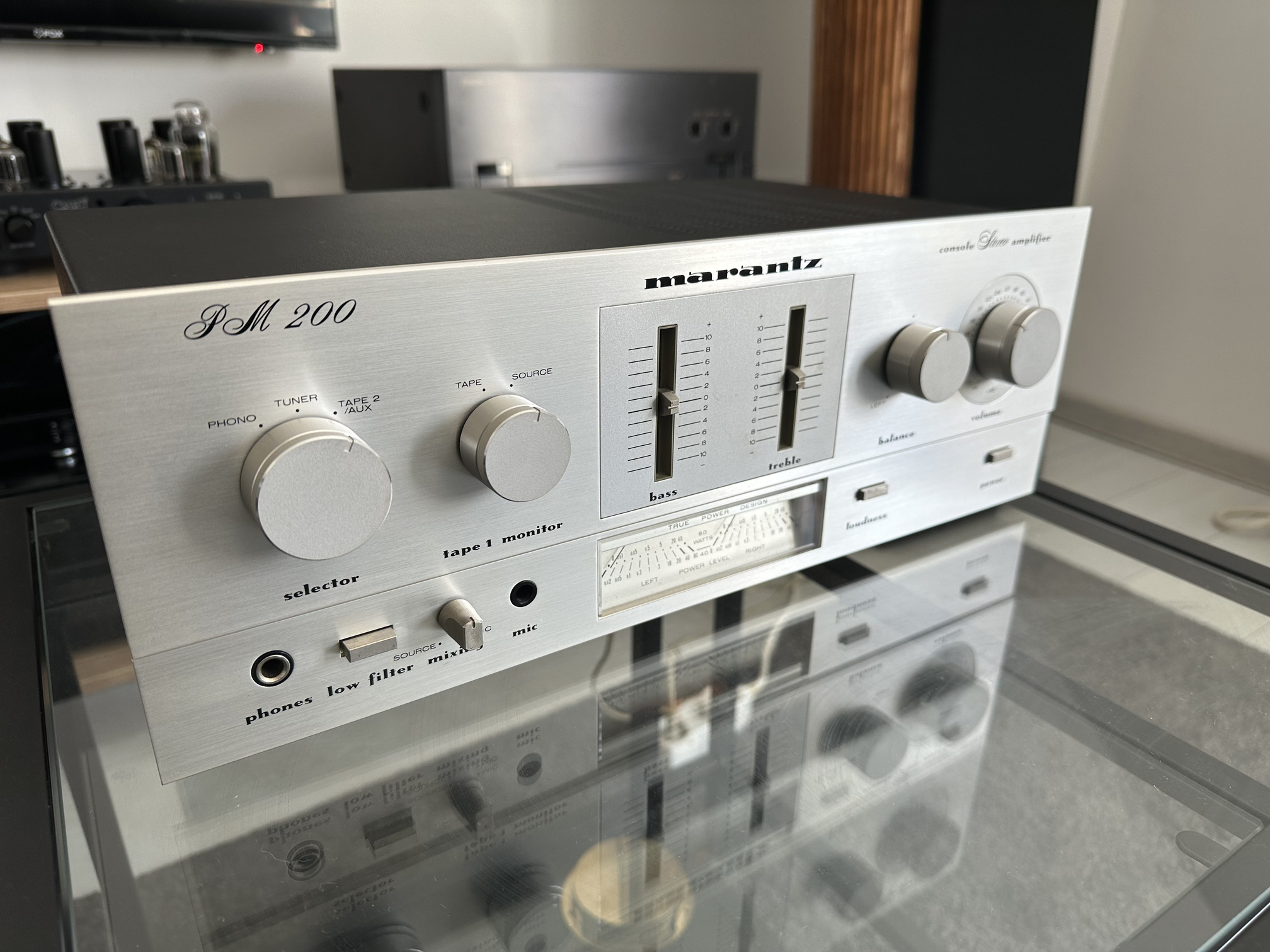 Marantz PM200
